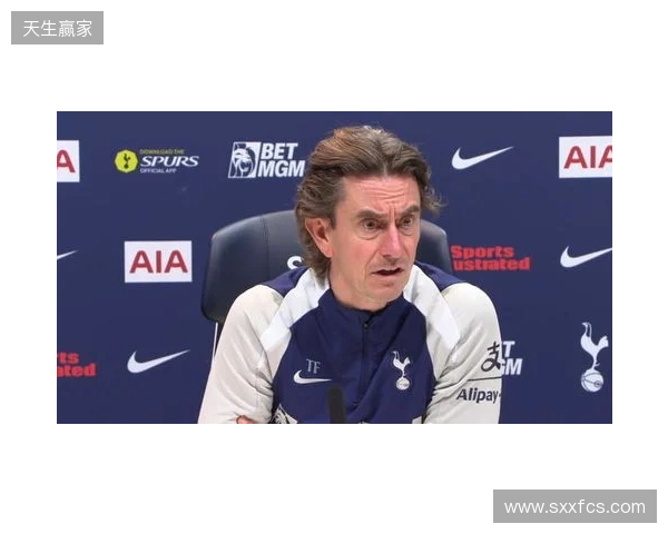 弗兰克：我不同意斯洛特的意见，范德芬不铲抢就不是合格后卫